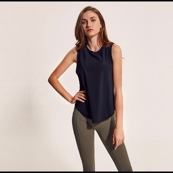 Loose Fit Top - Zory del Mar - Picture 3 of 5